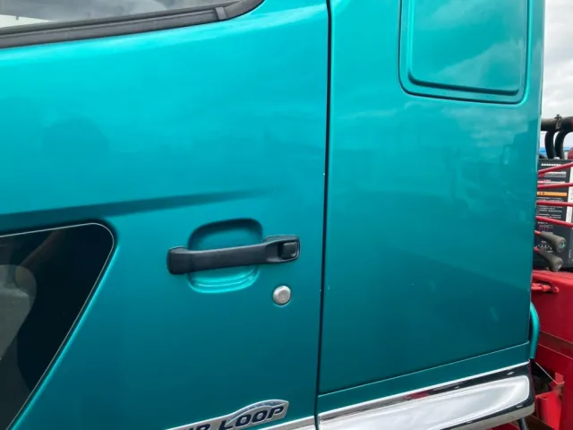 助手席側ドアにキズがあります。|日野 レンジャー QKG-FE7JKAAの写真36