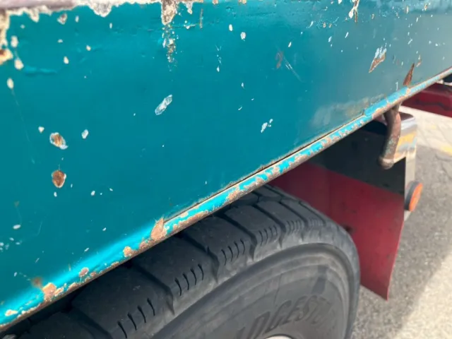 助手席側ボディーにキズ・サビ・割れがあります。|日野 レンジャー QKG-FE7JKAAの写真45