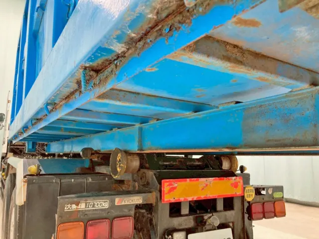 助手席側後方のネタの状態です。|瑞穂  コンテナの写真5