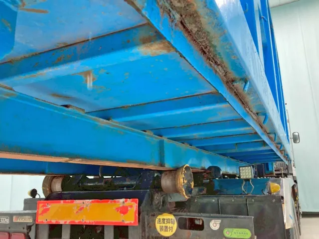 運転席側後方のネタの状態です。|瑞穂  コンテナの写真9