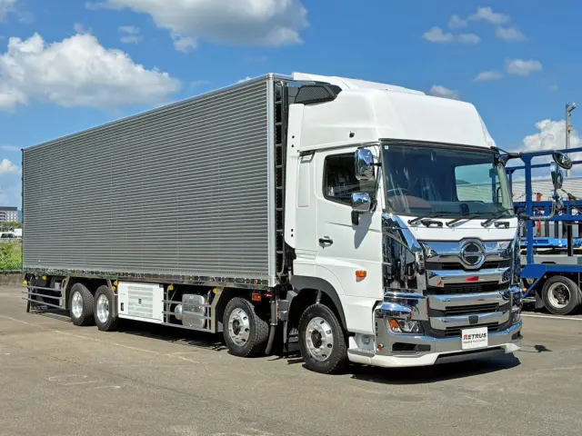 ホイールはアルミ製です。|日野 プロフィア 2DG-FW1AHCの写真2