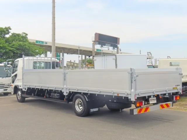 三菱 ファイター 2KG-FK65F(2WD)の写真3