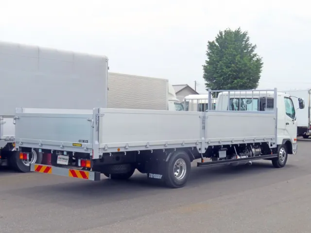 三菱 ファイター 2KG-FK65F(2WD)の写真4