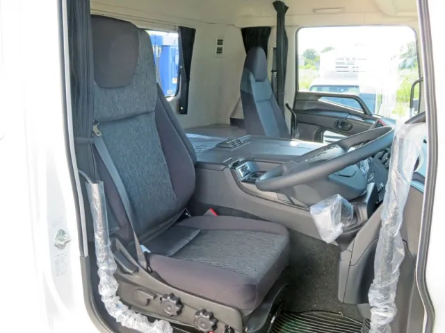 三菱 スーパーグレート 2PG-FV80VZの写真6