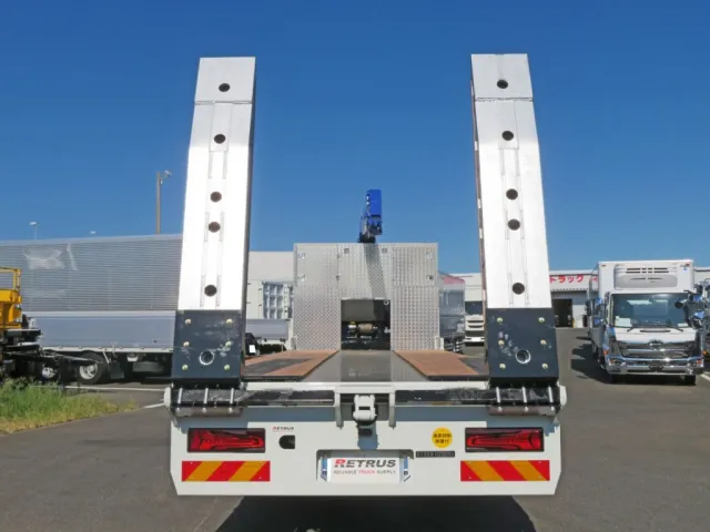 歩みは手動で位置を変える仕様です。|三菱 スーパーグレート 2PG-FV80VZの写真22