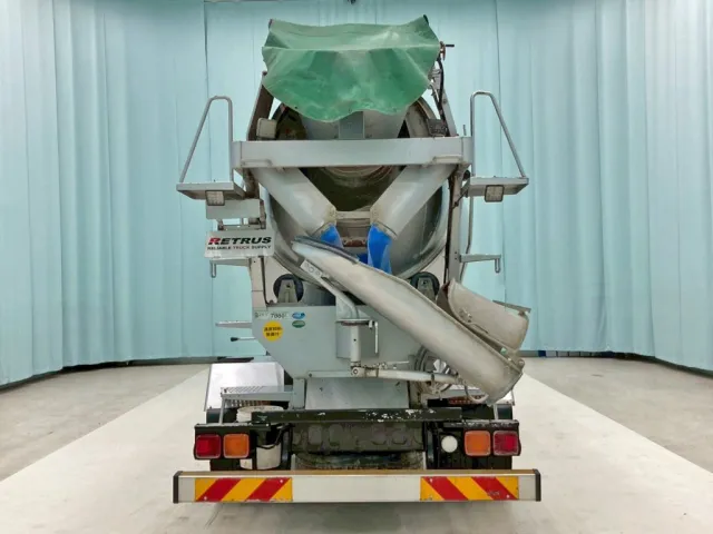 リヤ周りの状態です。|いすゞ フォワード LKG-FTR90S2の写真14