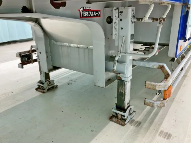 脚は手動式です。|フルハーフ  DFPDG241A改の写真37