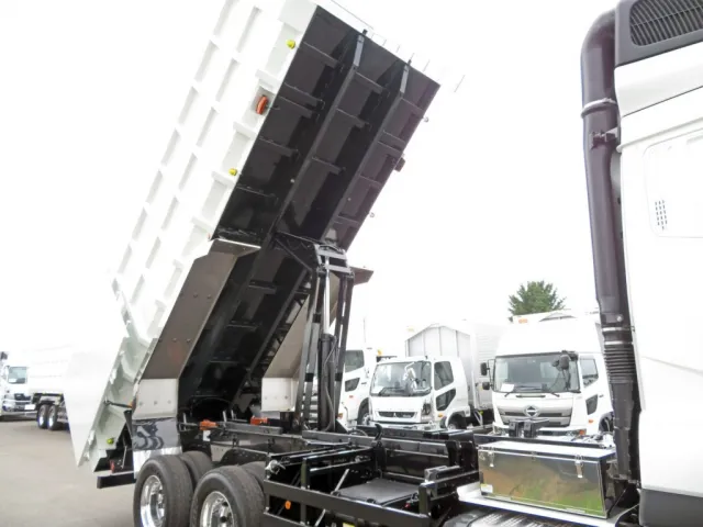 三菱 スーパーグレート 2PG-FV80VYの写真9