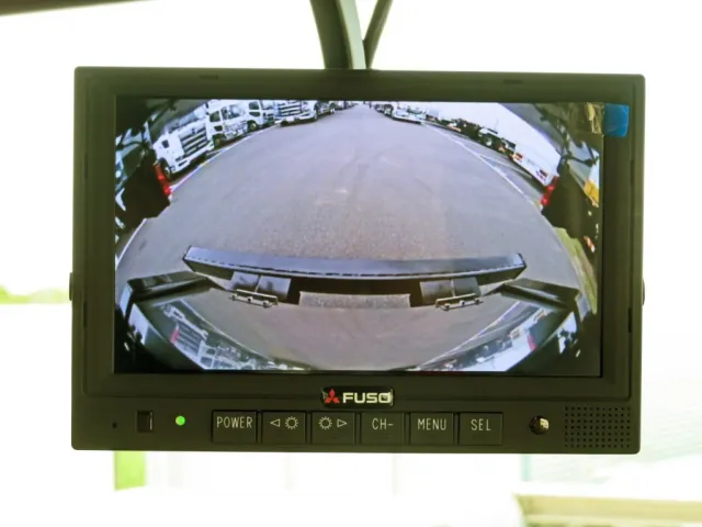 液晶バックモニター付きです。|三菱 スーパーグレート 2PG-FV80VYの写真20