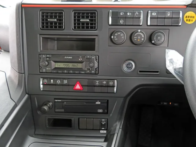 パネル周りの状態です。|三菱 スーパーグレート 2PG-FV80VYの写真21