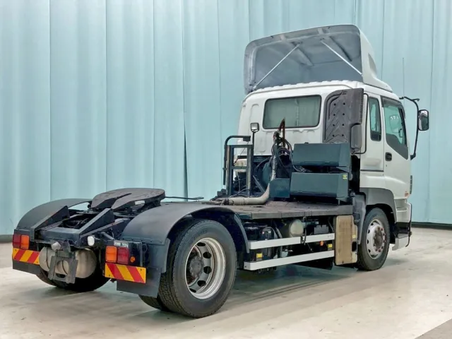 いすゞ ギガ QKG-EXD77AGの写真4