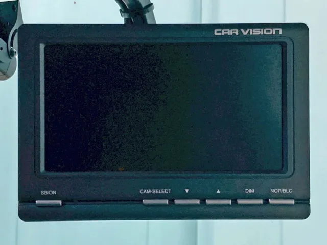 液晶バックモニター付きです。(サイドビューモニタ作動不良です)|いすゞ ギガ QKG-EXD77AGの写真26