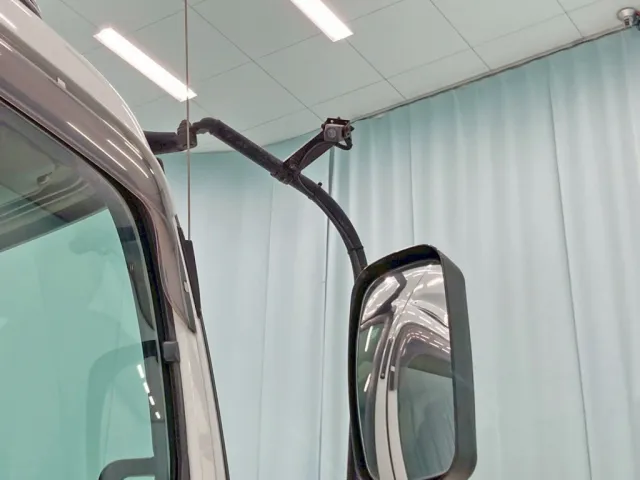 サイドビュー用カメラです。(運転席側)|いすゞ ギガ QKG-EXD77AGの写真28