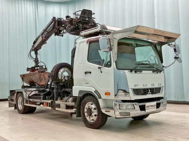 ホイールはアルミ製です。|三菱 ファイター QKG-FK62FZの写真2