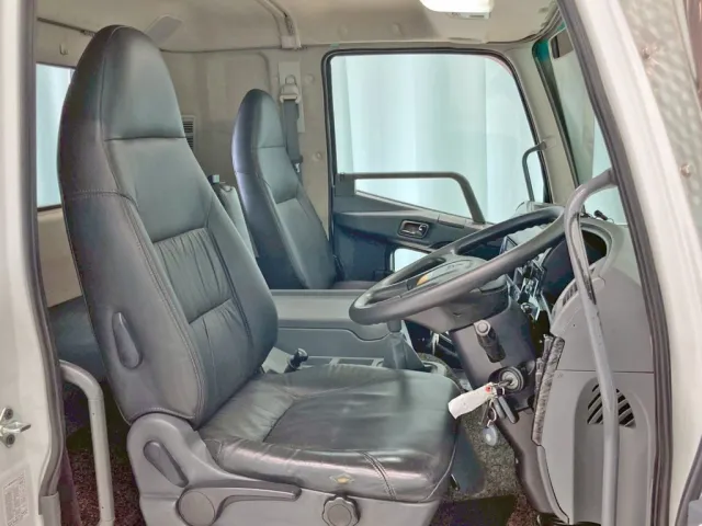 三菱 ファイター QKG-FK62FZの写真7