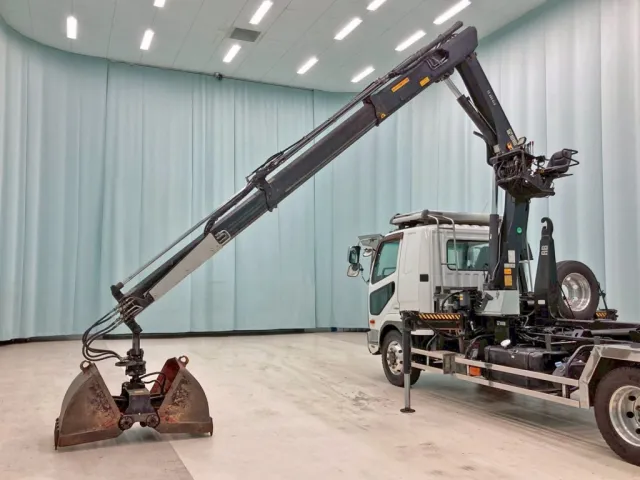 クレーンは4段です。|三菱 ファイター QKG-FK62FZの写真11