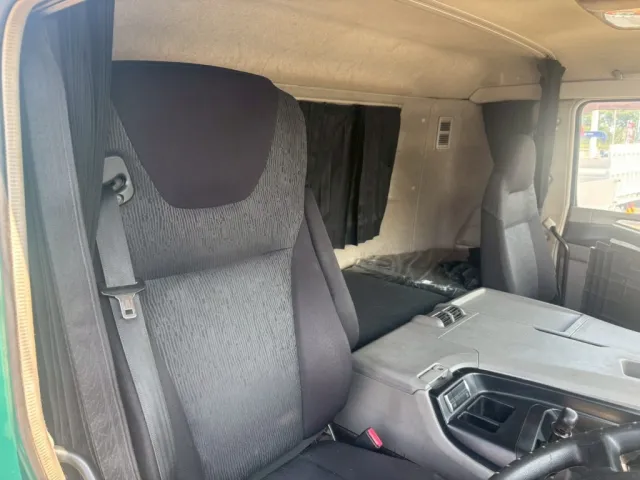 三菱 スーパーグレート 2PG-FU74HZの写真8