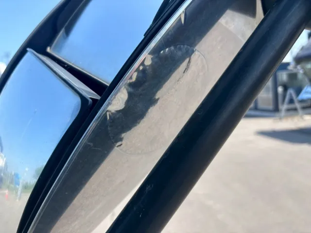 助手席側ミラーカバーメッキ浮きあります|三菱 スーパーグレート 2PG-FU74HZの写真37