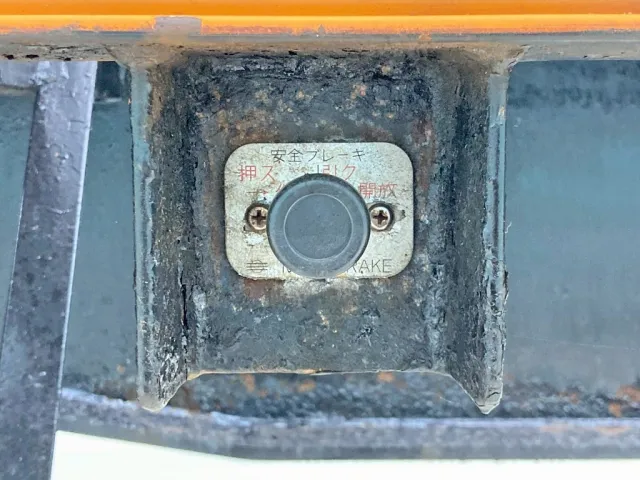 駐車ブレーキです。|日通  NT2340の写真30