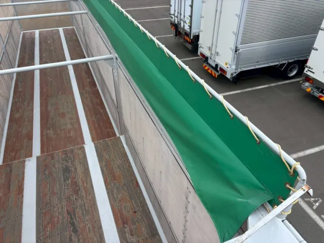 助手席側コボレーンを立てた状態です。(ボディー前方にロックが付いています)|東邦  TE28H8C21改の写真14