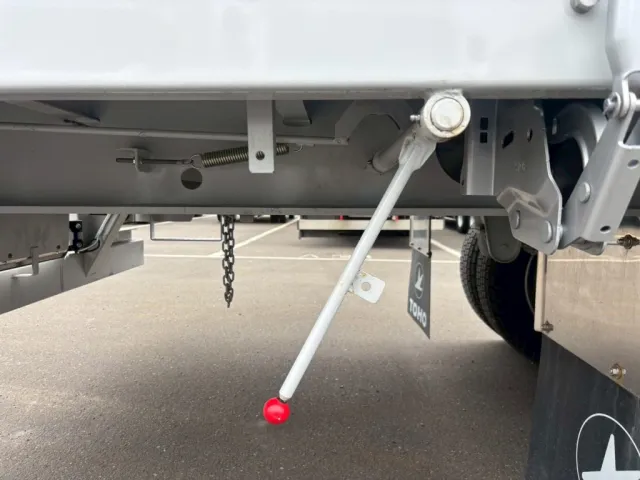 下開きの際のロック解除レバーです。（ロック解錠した状態）|東邦  TE28H8C21改の写真20