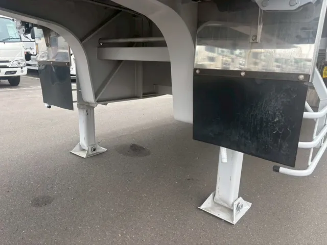 脚は手動式です。|東邦  TE28H8C21改の写真28