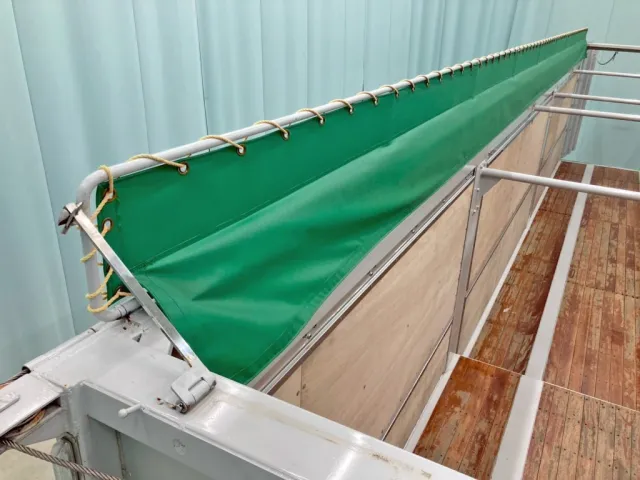 運転席側コボレーンを立てた状態です。(ボディー前方にロックが付いています)|東邦  TE28H8C21改の写真26