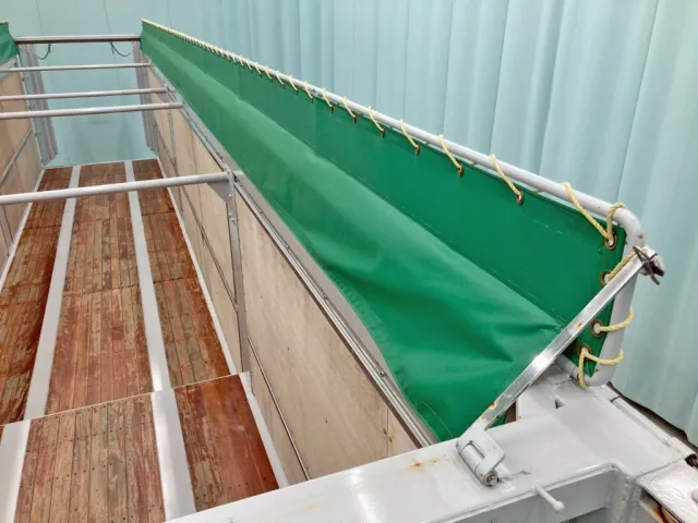 助手席側コボレーンを立てた状態です。(ボディー前方にロックが付いています)|東邦  TE28H8C21改の写真27