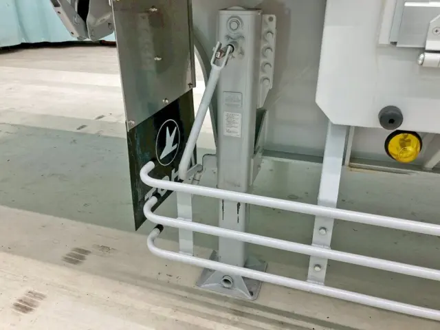 脚は手動式です。|東邦 東邦 TE28H8C21改の写真34