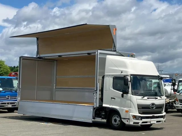 日野 レンジャー 2PG-FD2ABG(2WD)の写真2