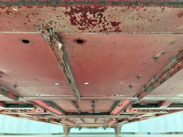 下まわりの状態です。(中央前方)|ハマナ  HST109SJTDの写真8