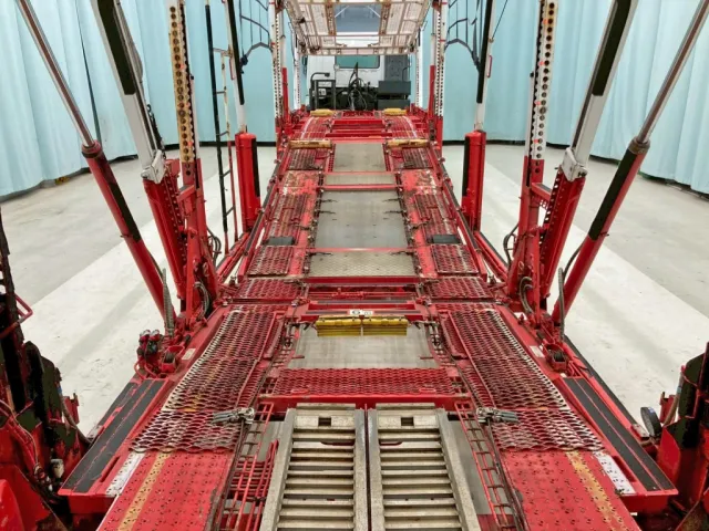 1F中フロアーを上げた状態です。|ハマナ  HST109SJTDの写真13