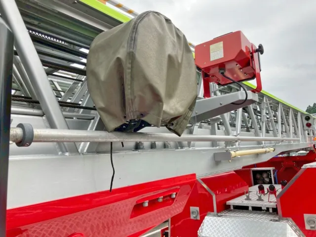 ハシゴ運転席側の状態です。|日野  KL-PR4FPHFの写真38