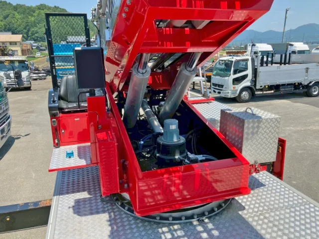 ハシゴはツインシリンダーです。|日野  KL-PR4FPHFの写真44