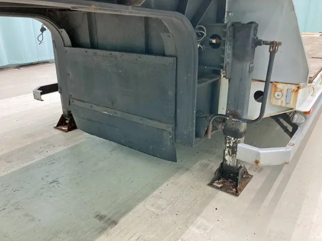 脚は手動式です。|THT  不明の写真28