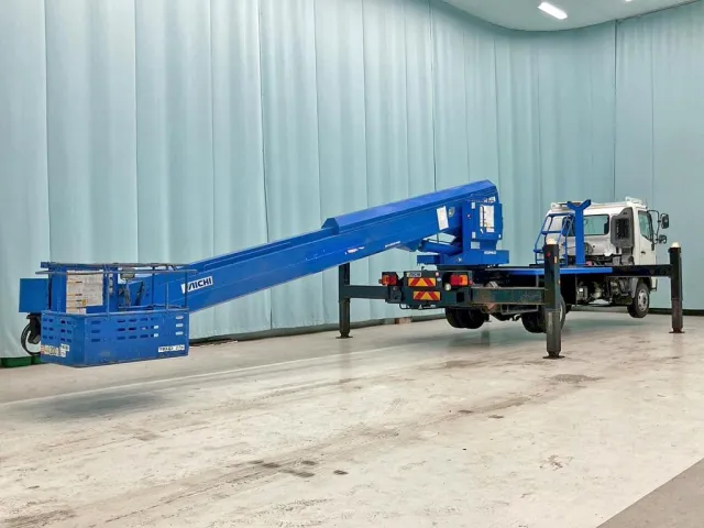 日野 レンジャー TKG-FC9JGAP(2WD)の写真5