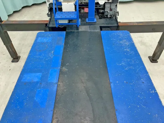 踊り場の状態です。|日野 レンジャー TKG-FC9JGAP(2WD)の写真15