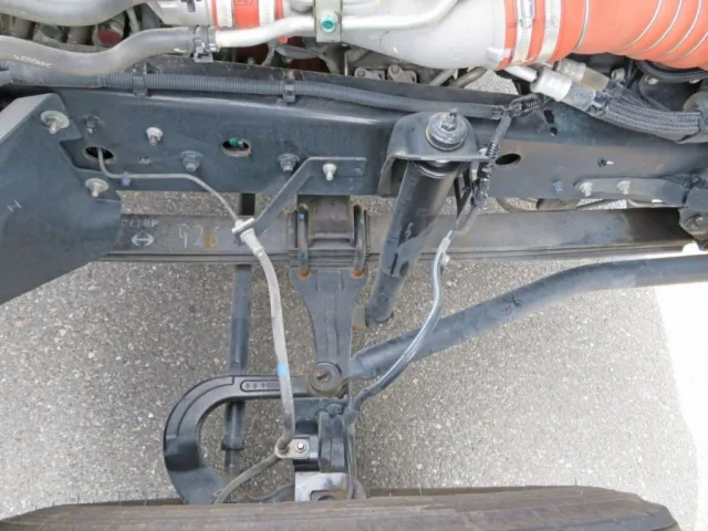 下廻りに軽いサビがあります。|日野 レンジャー 2KG-FC2ABA(2WD)の写真32