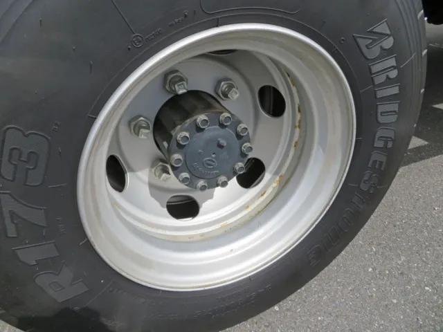 ホイールに少しサビがあります。|日野 レンジャー 2KG-FC2ABA(2WD)の写真43