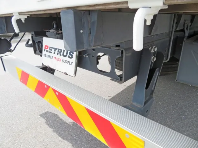 後方周りに少しサビがあります。|日野 レンジャー 2KG-FC2ABA(2WD)の写真44