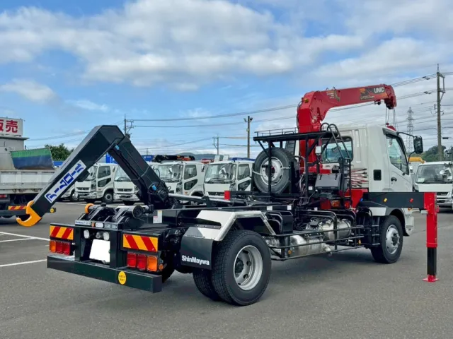 アームロール作動時の状態です。|三菱 ファイター 2KG-FK72FZの写真6