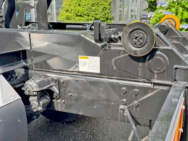 シャーシの状態です。|三菱 ファイター 2KG-FK72FZの写真8