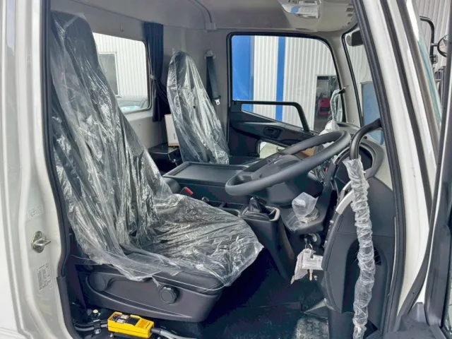 三菱 ファイター 2KG-FK72FZの写真9