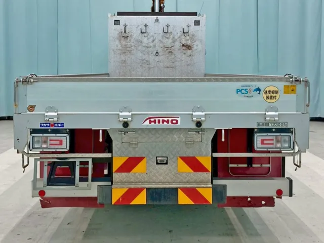 リヤ周りの状態です。|日野 プロフィア 2DG-FR1AHGの写真15