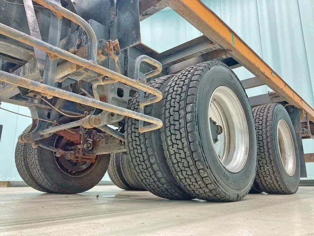 8輪です。|日通  NT2142Cの写真14