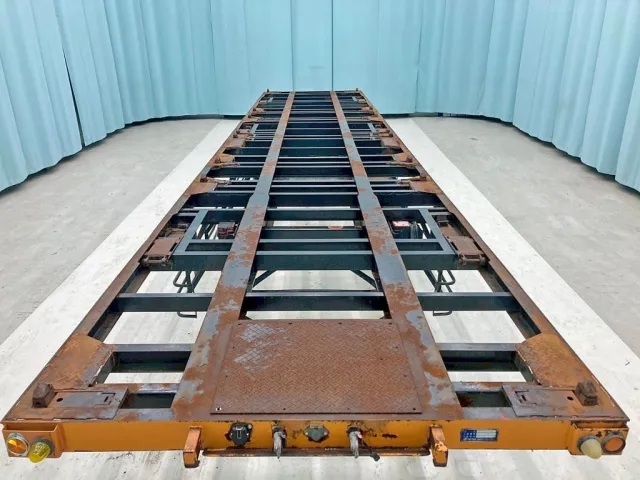 ツイストロックは全部で8対あります。|日通  NT2142Cの写真33