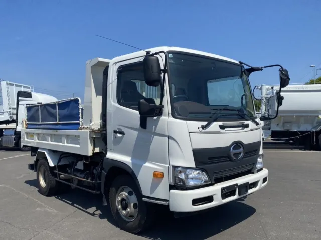 日野 レンジャー 2KG-FC2ABA(2WD)の写真2