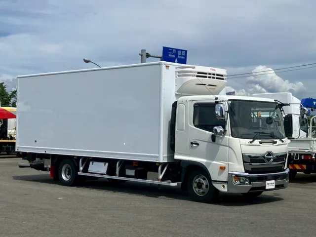 日野 レンジャー 2KG-FD2ABG(2WD)の写真2