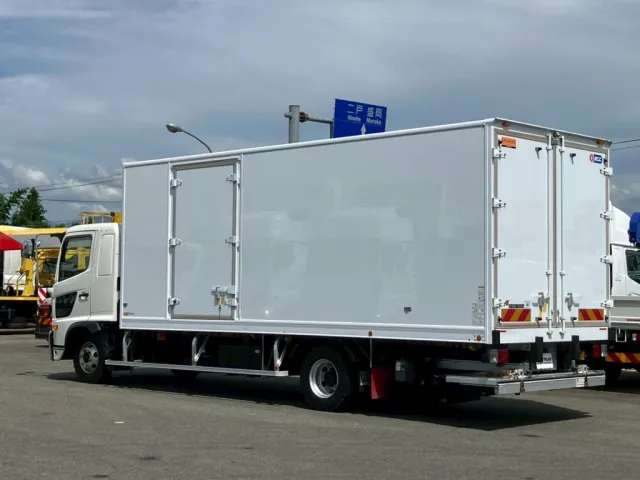 日野 レンジャー 2KG-FD2ABG(2WD)の写真3