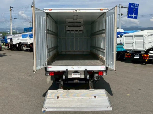 日野 レンジャー 2KG-FD2ABG(2WD)の写真10